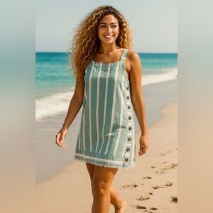 EUC FATE Never Forget Cropped Raw Hem Linen Blend Lightweight Woven Shift Dress